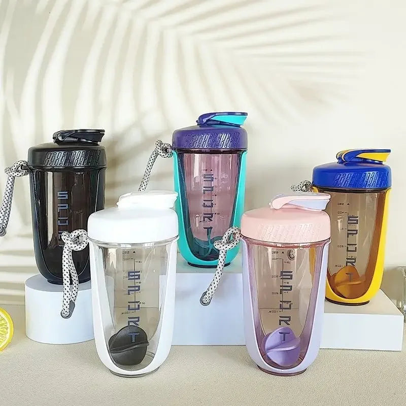 Copo Shaker 600ML com Bola de Mistura – Sem BPA, Vem com Tampa Antivazamento, Ideal para Shake de Proteína, Suplementos e Bebidas Pós-Treino